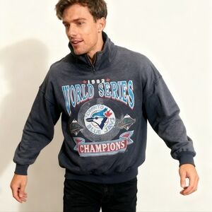 Blue Jays Size S/M Men's Black World Series Champion Sweater